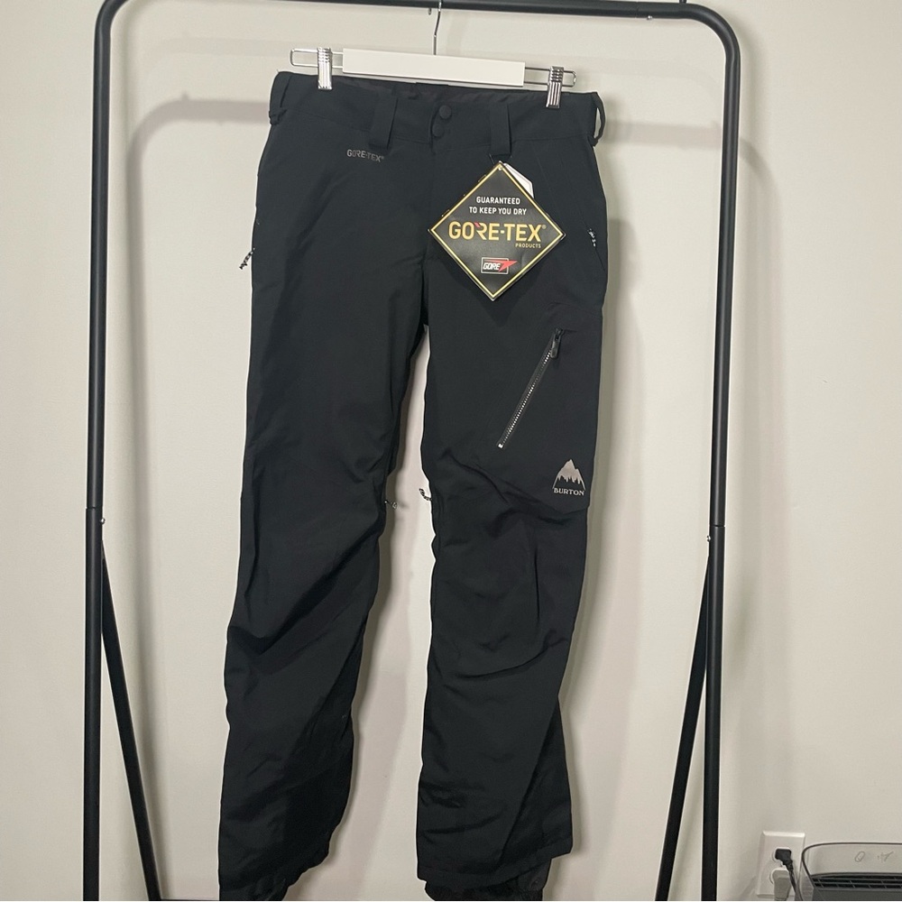 Men’s Burton Gore-Tex snowboard pants